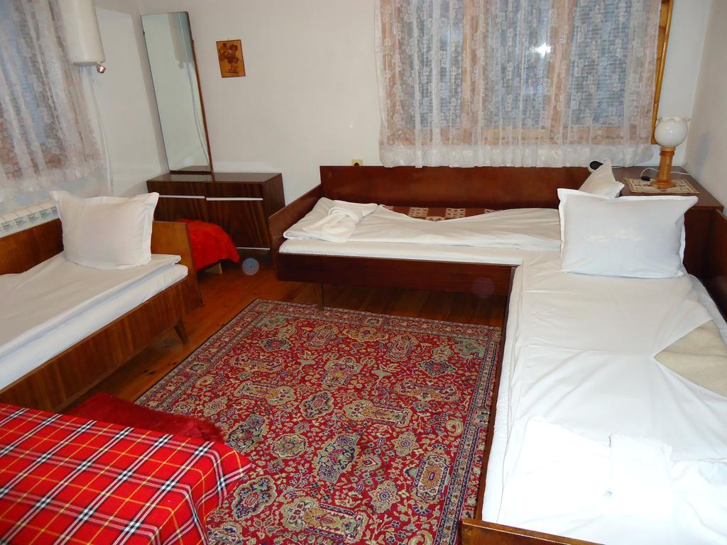 Guest House Ahp Mala Carkva Kültér fotó