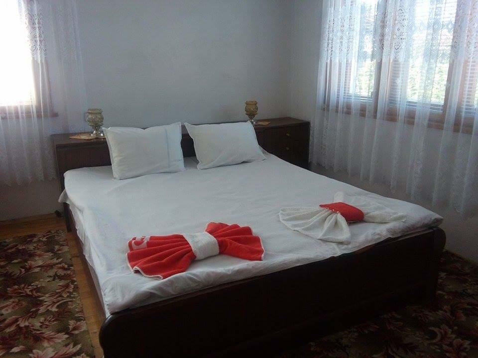 Guest House Ahp Mala Carkva Szoba fotó