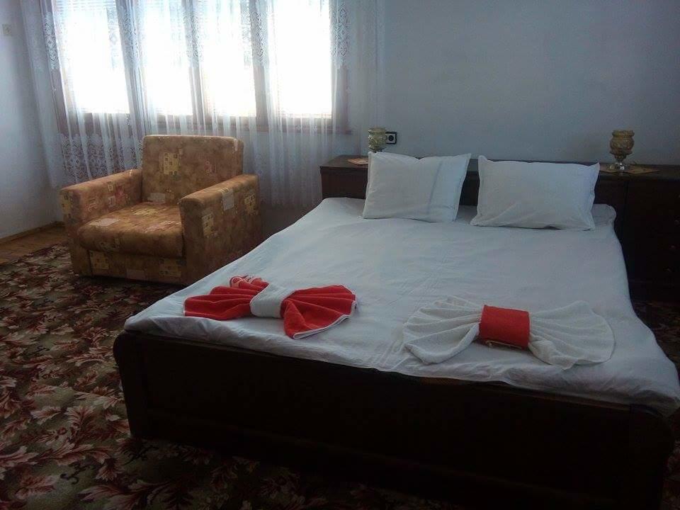 Guest House Ahp Mala Carkva Szoba fotó