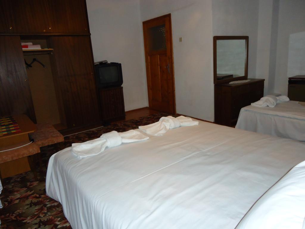 Guest House Ahp Mala Carkva Szoba fotó