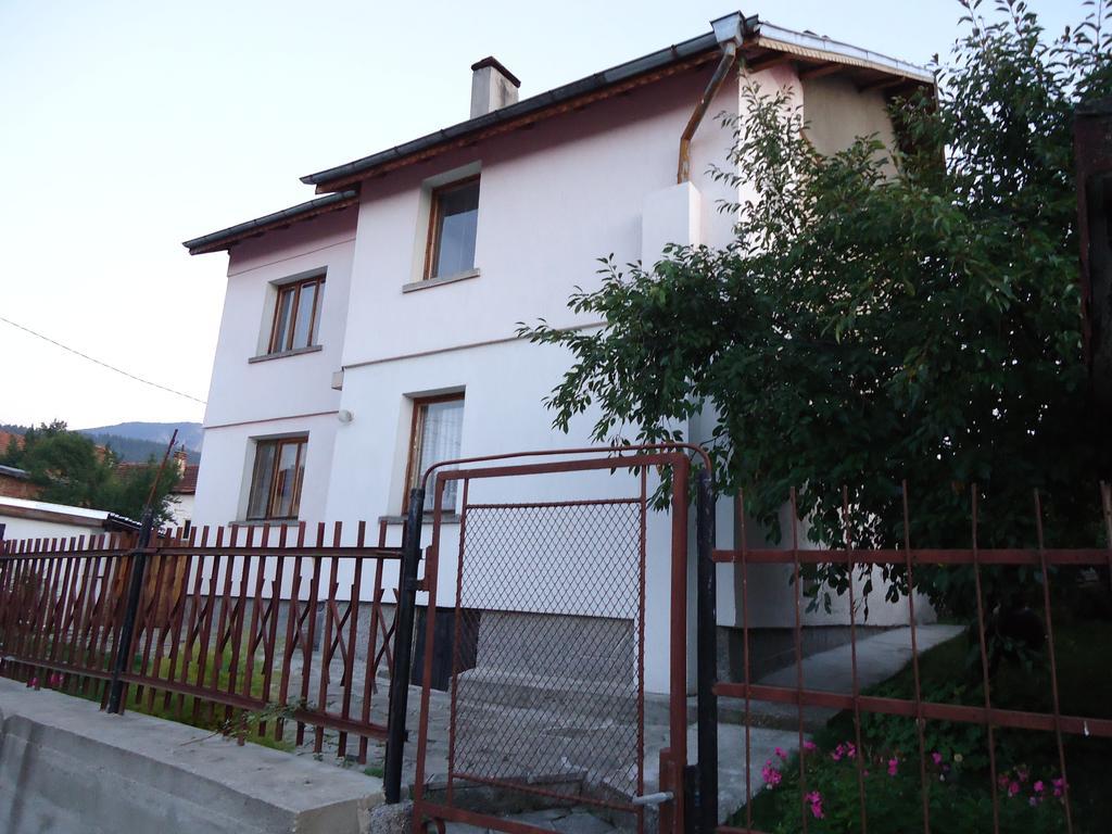 Guest House Ahp Mala Carkva Szoba fotó