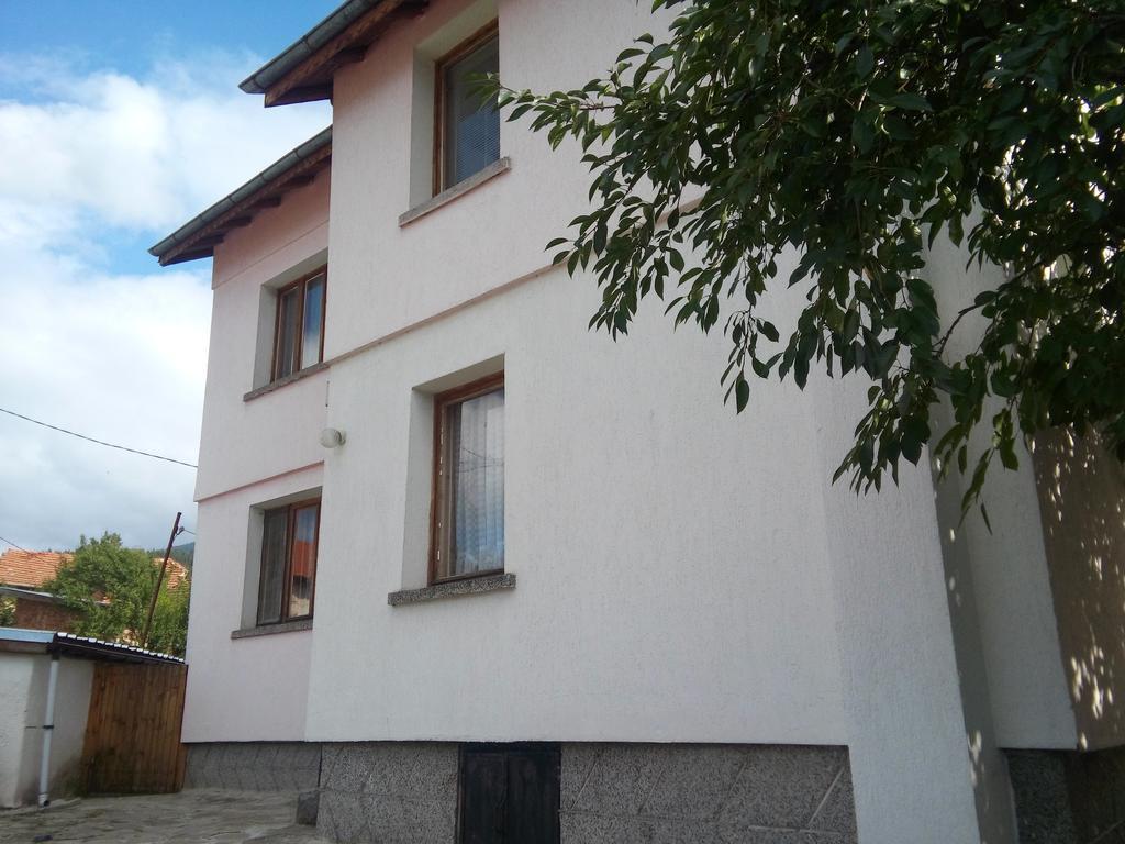 Guest House Ahp Mala Carkva Szoba fotó