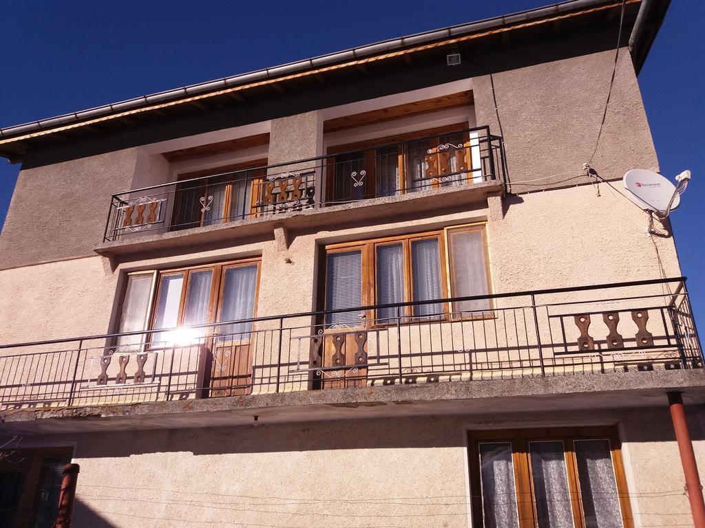 Guest House Ahp Mala Carkva Kültér fotó